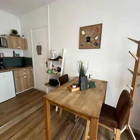 Διαμέρισμα Cosy Proche Καλέ