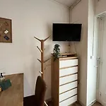 Cosy Proche Apartment