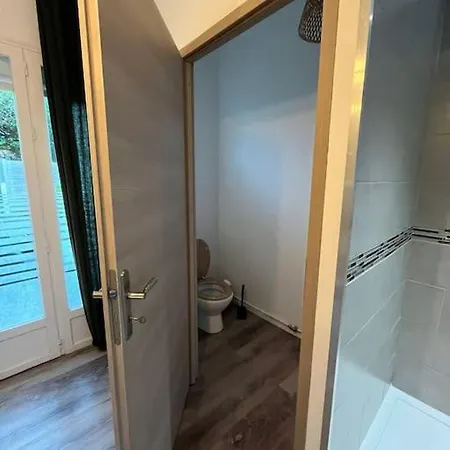 Cosy Proche * كاليه